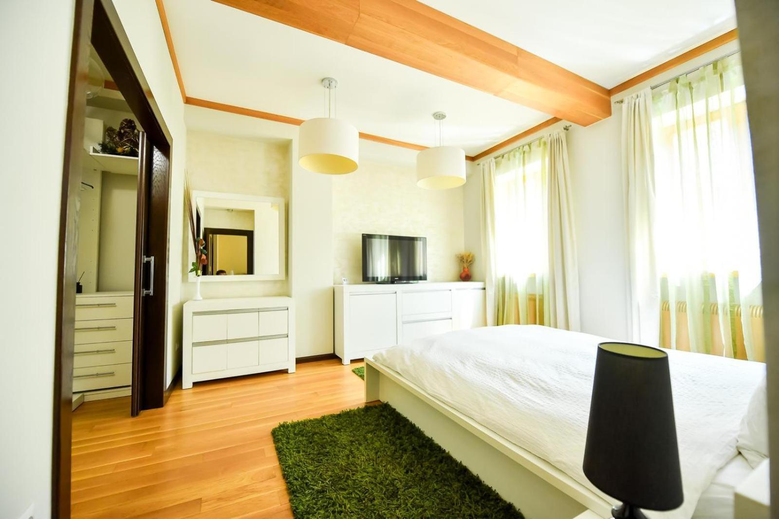 Luxury Apartment Brasov Luaran gambar