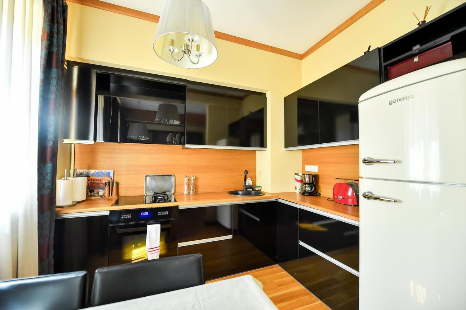 Luxury Apartment Brasov Luaran gambar