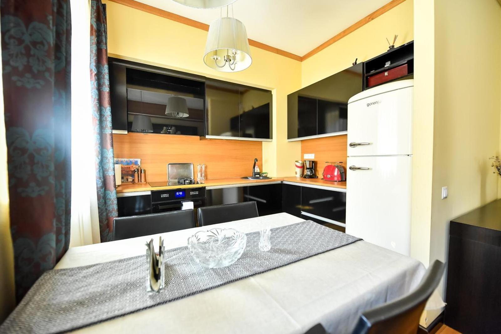 Luxury Apartment Brasov Luaran gambar