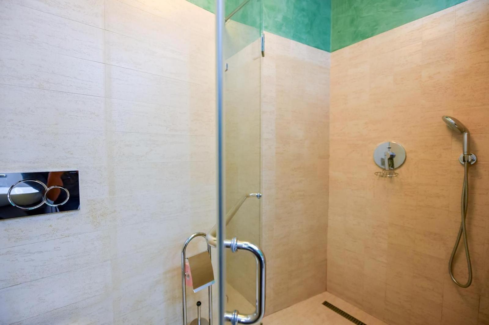 Luxury Apartment Brasov Luaran gambar